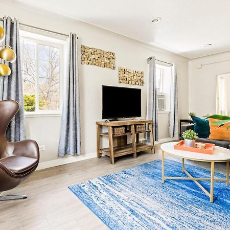 Stylish City Retreat - King Beds - Walk To Sloans Lake DEN Extérieur photo