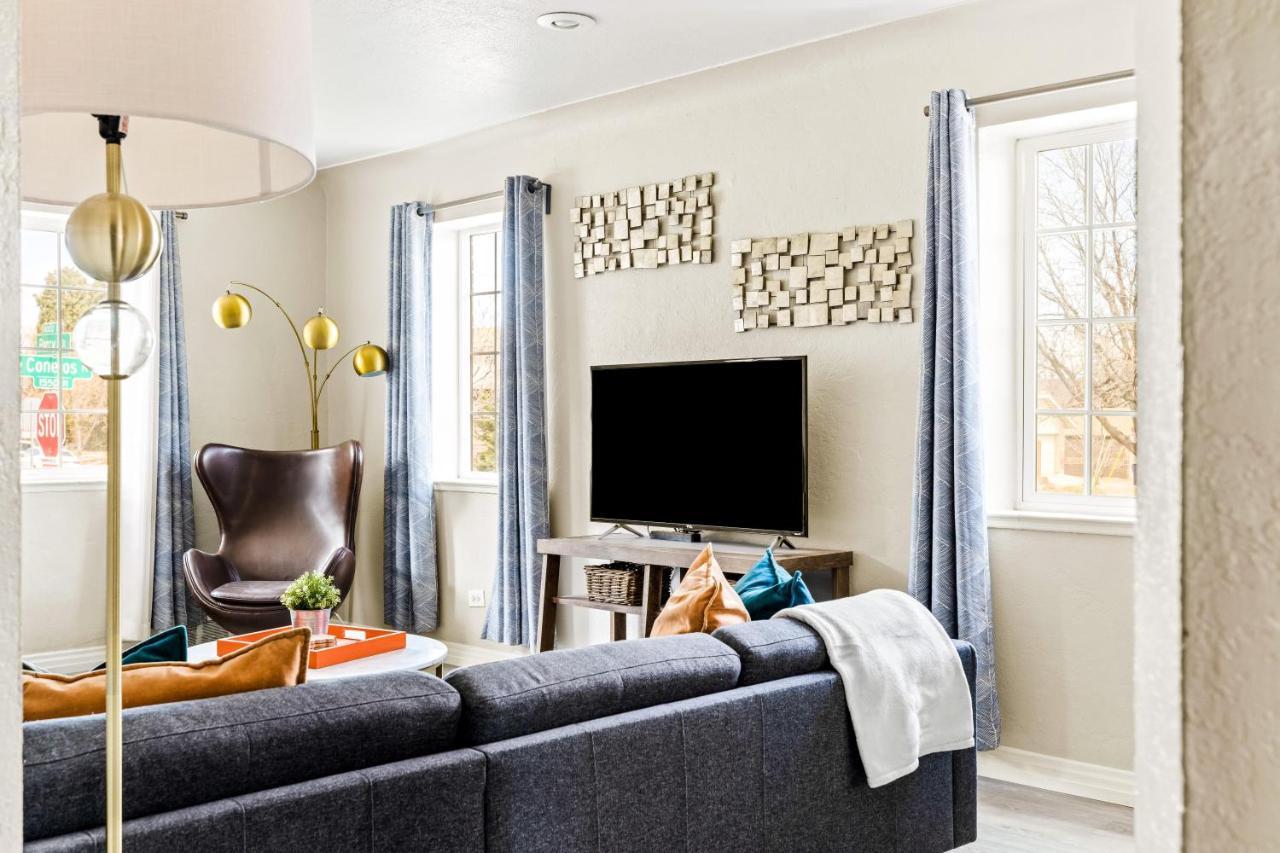 Stylish City Retreat - King Beds - Walk To Sloans Lake DEN Extérieur photo