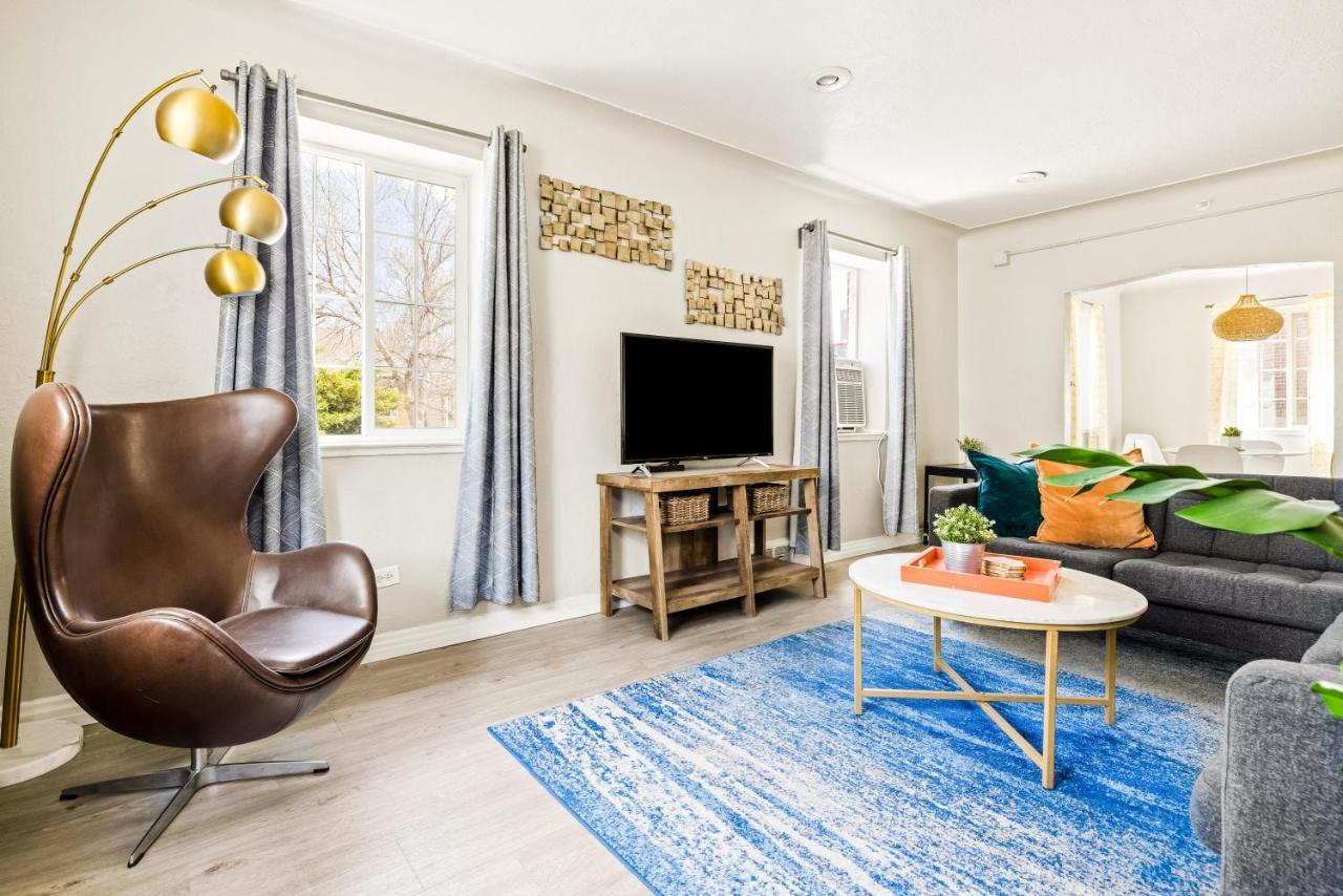 Stylish City Retreat - King Beds - Walk To Sloans Lake DEN Extérieur photo